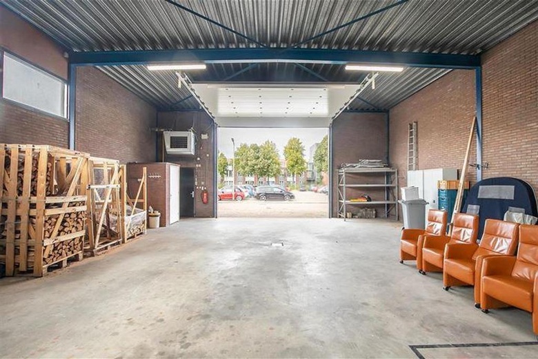 BedrijfsruimteaanLaning 6<br/> inPuttershoek