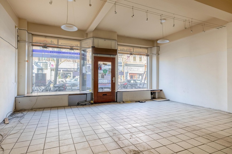 WinkelruimteaanNieuwe Binnenweg 62<br/> inRotterdam WinkelruimteaanNieuwe Binnenweg 62<br/> inRotterdam