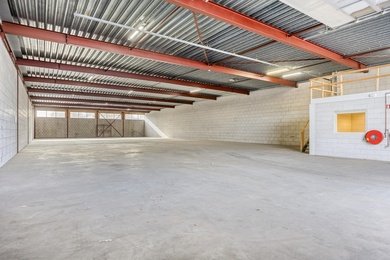 Bekijk foto 2 van Kanaalstraat 31