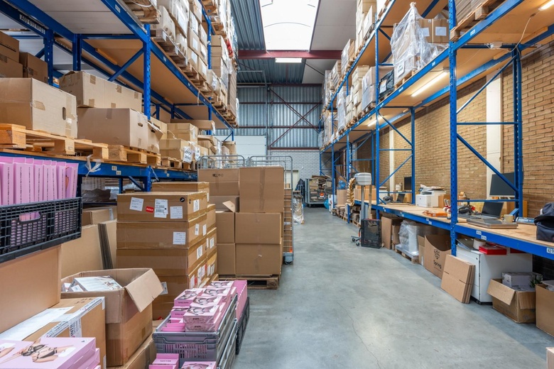 BedrijfsruimteaanHandelsweg 1<br/> inHeiloo