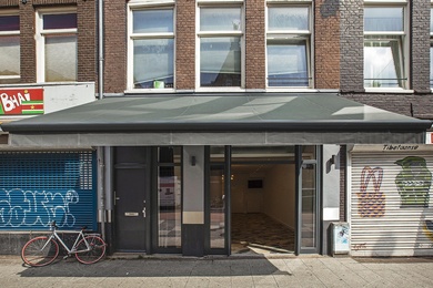 Bekijk foto 2 van Albert Cuypstraat 195 H