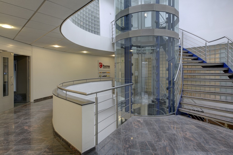 KantoorruimteaanBerkstraat 100<br/> inOldenzaal KantoorruimteaanBerkstraat 100<br/> inOldenzaal