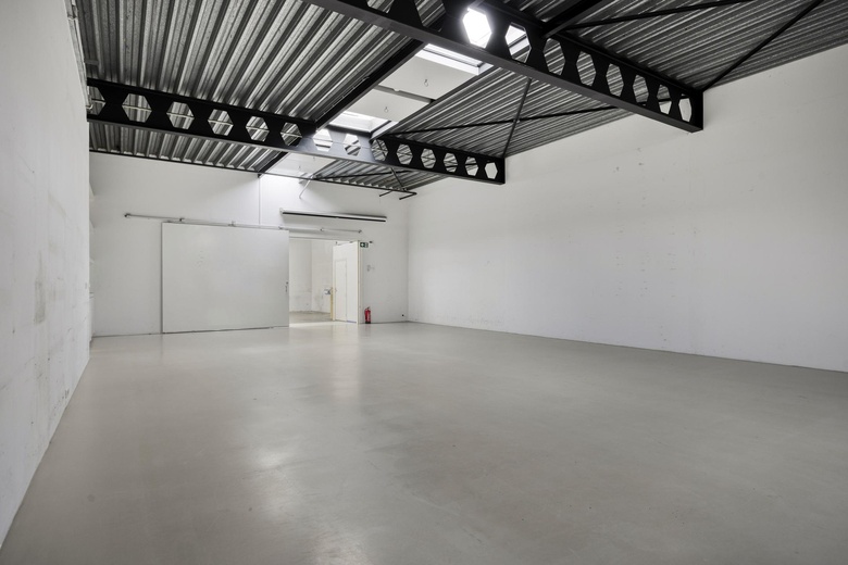 BedrijfsruimteaanDe Bloemendaal 5<br/> inDen Bosch