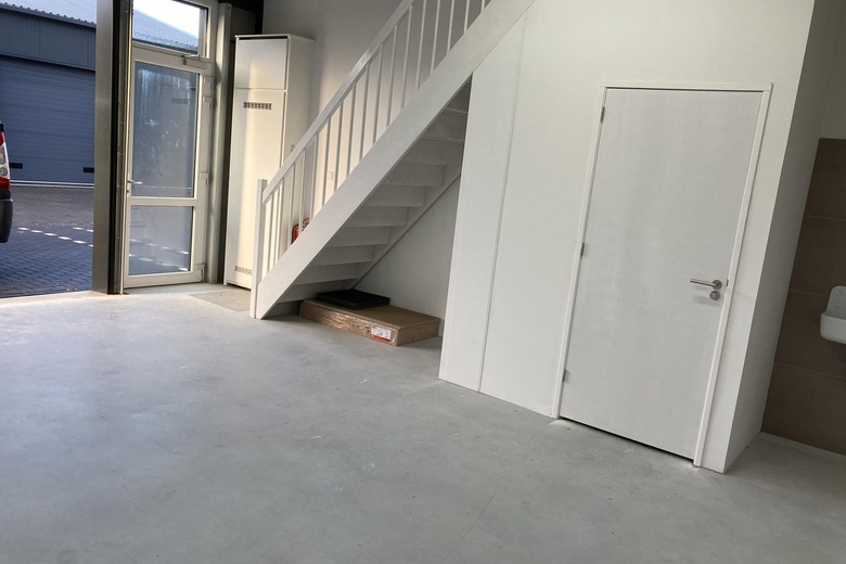 BedrijfsruimteaanDirk Verheulweg 4 R<br/> inWaddinxveen