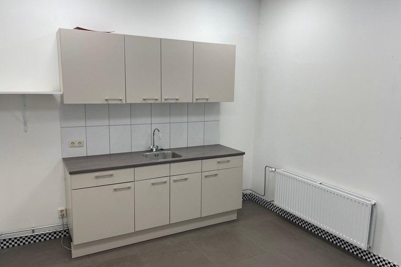 BedrijfsruimteaanBedrijfsweg 1<br/> inNieuwkoop