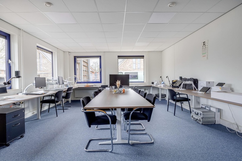 Bekijk foto 17 in  aan de  in 