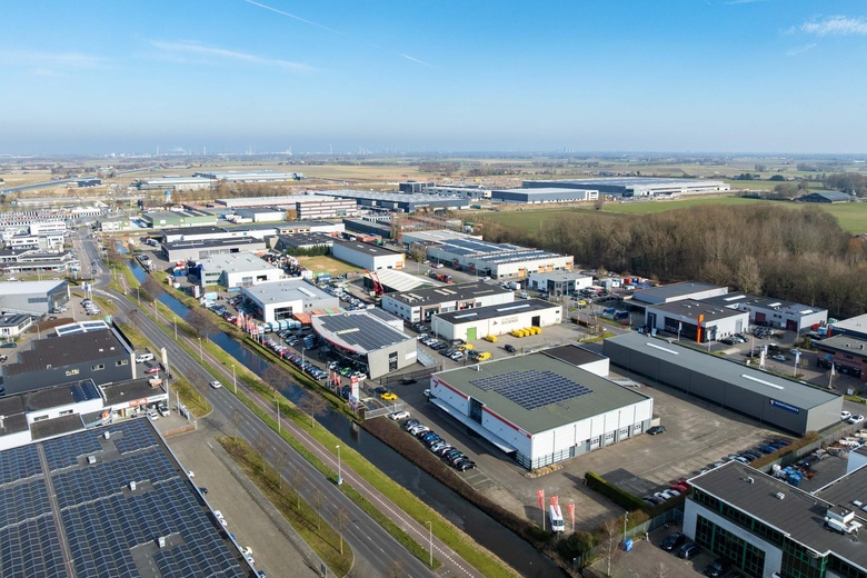 WinkelruimteaanChristiaan Huygensweg 30<br/> inHellevoetsluis WinkelruimteaanChristiaan Huygensweg 30<br/> inHellevoetsluis