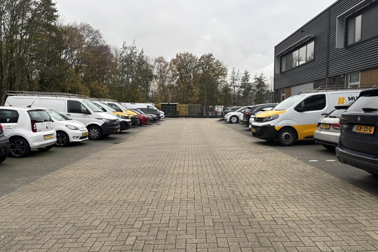 BedrijfsruimteaanHoofdweg 374<br/> inCapelle aan den IJssel