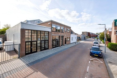 Kantoorruimte Zestienhovensekade 174, Rotterdam | Bedrijfspand.com