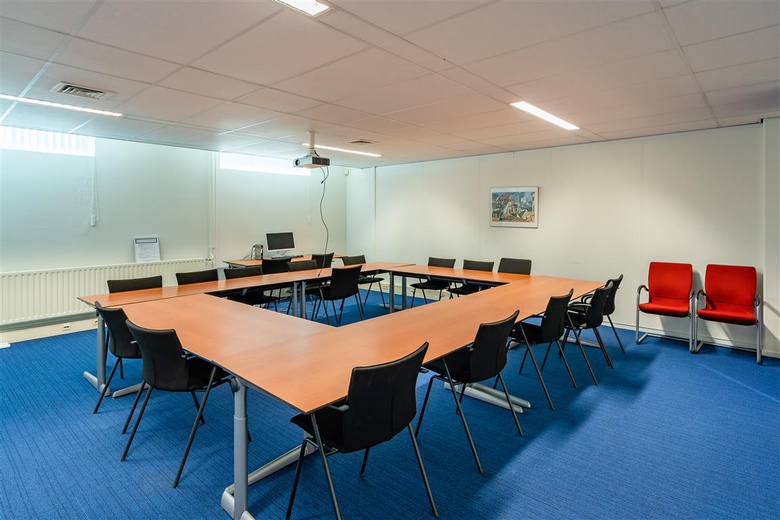 KantoorruimteaanOdijkerweg 19<br/> inDriebergen KantoorruimteaanOdijkerweg 19<br/> inDriebergen