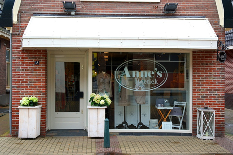 WinkelruimteaanBonenburgerlaan 18 a<br/> inHeerde WinkelruimteaanBonenburgerlaan 18 a<br/> inHeerde