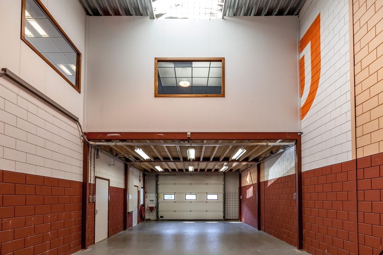 BedrijfsruimteaanNieuw-Zeelandweg 15 B<br/> inAmsterdam BedrijfsruimteaanNieuw-Zeelandweg 15 B<br/> inAmsterdam
