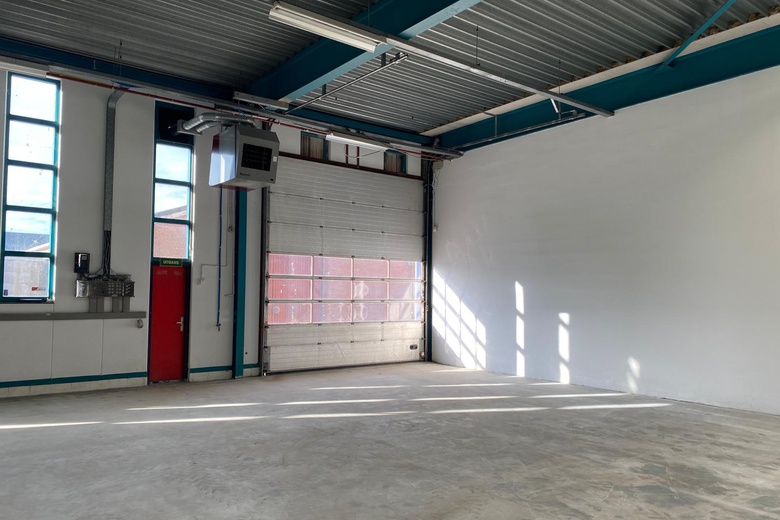 BedrijfsruimteaanMolenveld 4<br/> inHippolytushoef