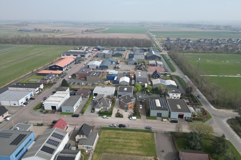 BedrijfsruimteaanAmbachtsstraat 6<br/> inZuid-Beijerland