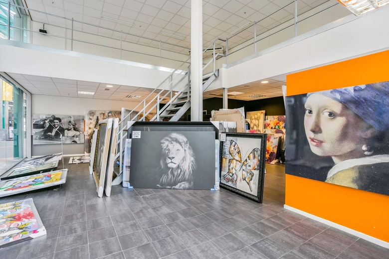 WinkelruimteaanWinkelcentrum ROERCENTER 0 ong<br/> inRoermond WinkelruimteaanWinkelcentrum ROERCENTER 0 ong<br/> inRoermond