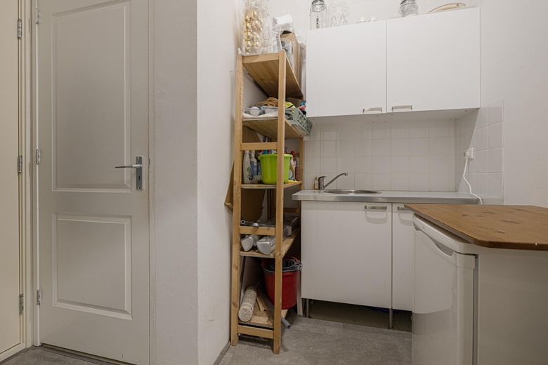 WinkelruimteaanKerksingel 27<br/> inBerkel en Rodenrijs WinkelruimteaanKerksingel 27<br/> inBerkel en Rodenrijs