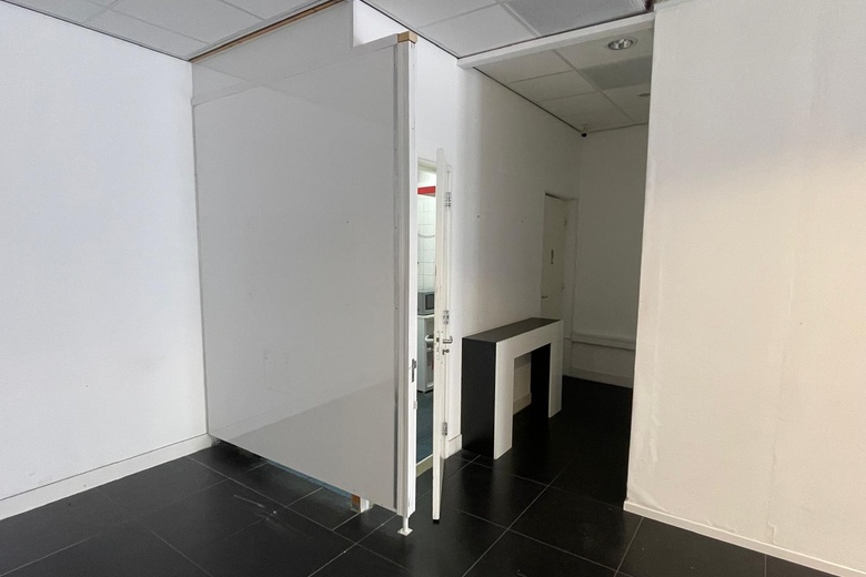 WinkelruimteaanKanaalstraat 60<br/> inLisse