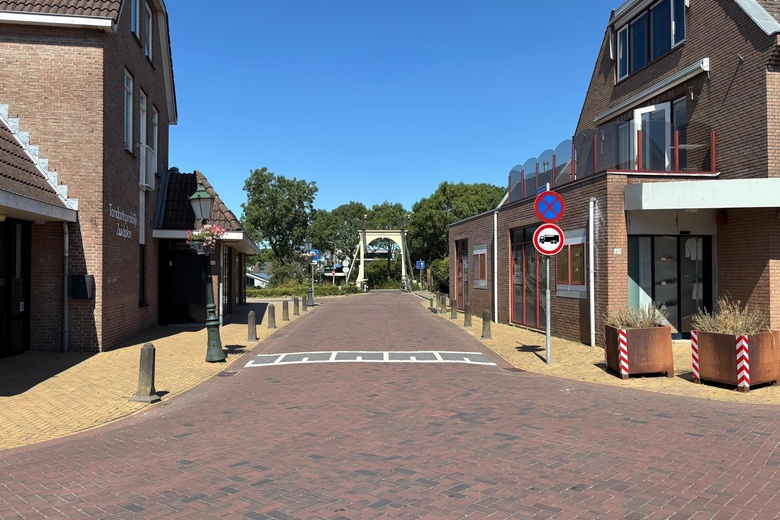 WinkelruimteaanDorpsstraat 51 a<br/> inNieuwerkerk aan den IJssel