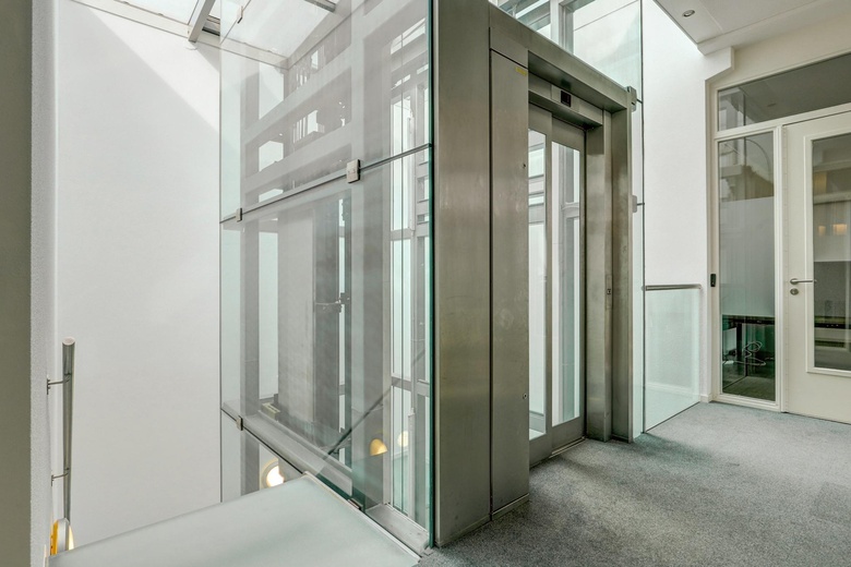 KantoorruimteaanNew Yorkstraat 10 - 16<br/> inLijnden KantoorruimteaanNew Yorkstraat 10 - 16<br/> inLijnden