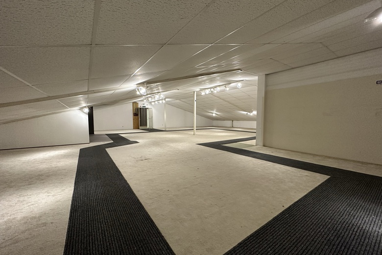 BedrijfsruimteaanDe Hoogjens 42 a<br/> inSleeuwijk BedrijfsruimteaanDe Hoogjens 42 a<br/> inSleeuwijk