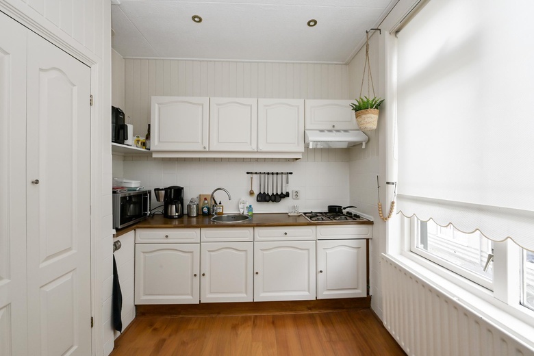 BedrijfsruimteaanWarmoesstraat 37<br/> inWormerveer BedrijfsruimteaanWarmoesstraat 37<br/> inWormerveer