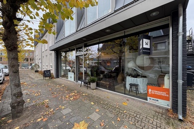 Bekijk foto 2 van Pastoor Vermuntstraat 1