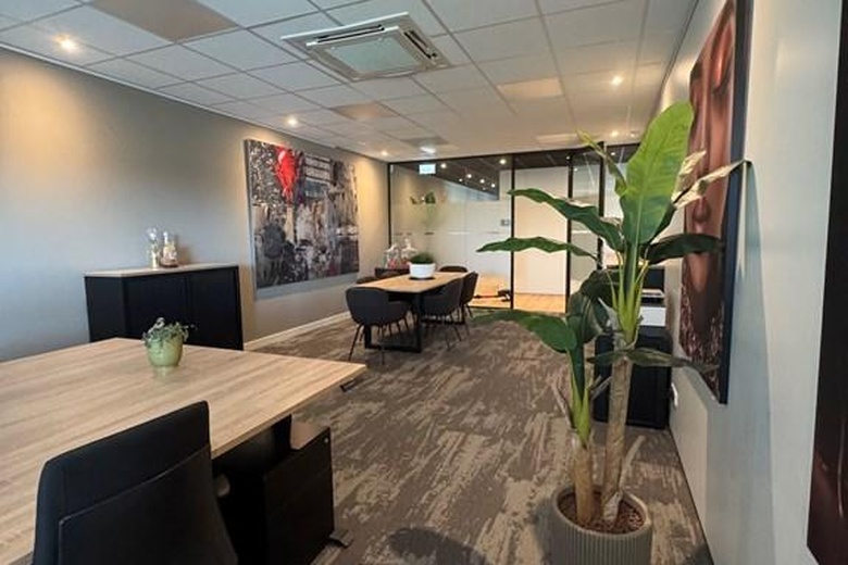 KantoorruimteaanKapitein Rondairestraat 8<br/> inTilburg KantoorruimteaanKapitein Rondairestraat 8<br/> inTilburg