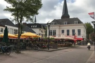 Bekijk foto 2 van markt 8 Bekijk foto 2 van markt 8