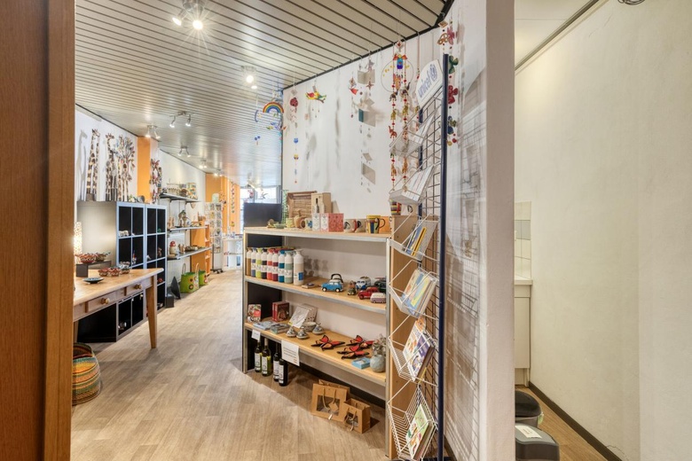 WinkelruimteaanKaaistraat 25<br/> inSteenbergen WinkelruimteaanKaaistraat 25<br/> inSteenbergen
