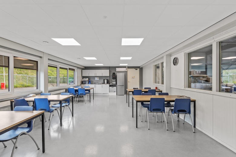 BedrijfsruimteaanVaartkant 5<br/> inRoosendaal