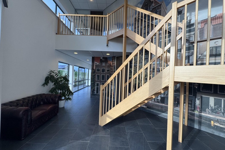 BedrijfsruimteaanRak 24<br/> inWestzaan