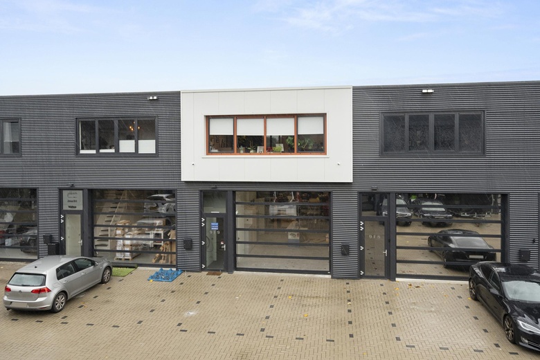 Bekijk foto 1 van Industrieweg Oost 9 Bekijk foto 1 van Industrieweg Oost 9