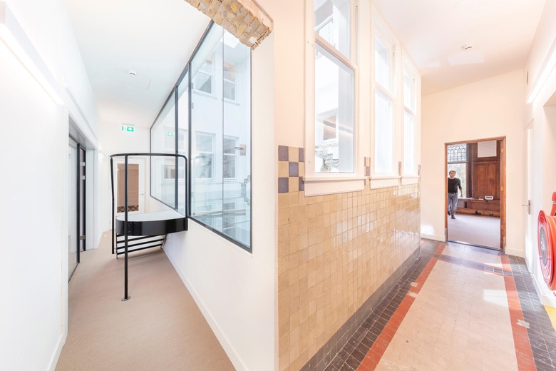 KantoorruimteaanParklaan 8<br/> inRotterdam
