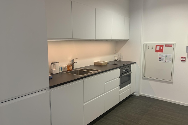 KantoorruimteaanHet Sterrenbeeld 19<br/> inDen Bosch KantoorruimteaanHet Sterrenbeeld 19<br/> inDen Bosch