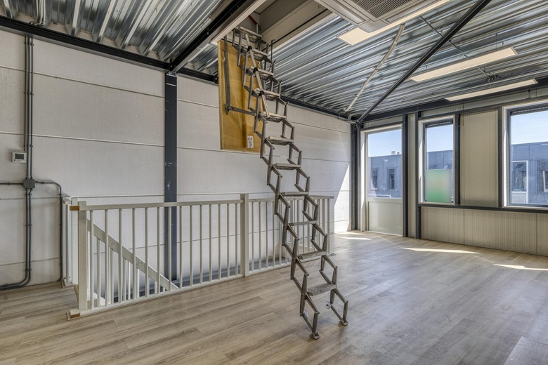 BedrijfsruimteaanIzaak Enschedeweg 44 B<br/> inHaarlem BedrijfsruimteaanIzaak Enschedeweg 44 B<br/> inHaarlem