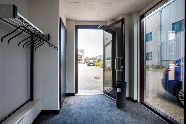 Bedrijfsruimte Nieuwerkerk aan den IJssel - Hoogeveenenweg 214 - Foto 3