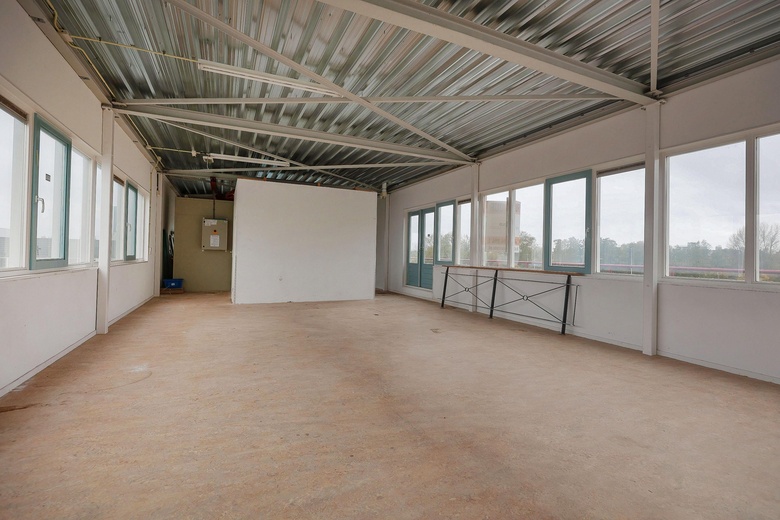 BedrijfsruimteaanSniep 51<br/> inDiemen