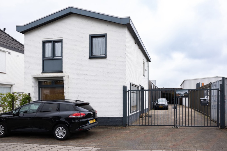 BedrijfsruimteaanRietveldenweg 9<br/> inDen Bosch