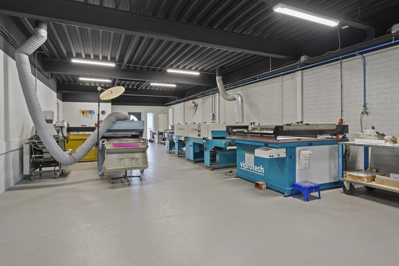 BedrijfsruimteaanEerste Zeine 86 a<br/> inWaalwijk BedrijfsruimteaanEerste Zeine 86 a<br/> inWaalwijk