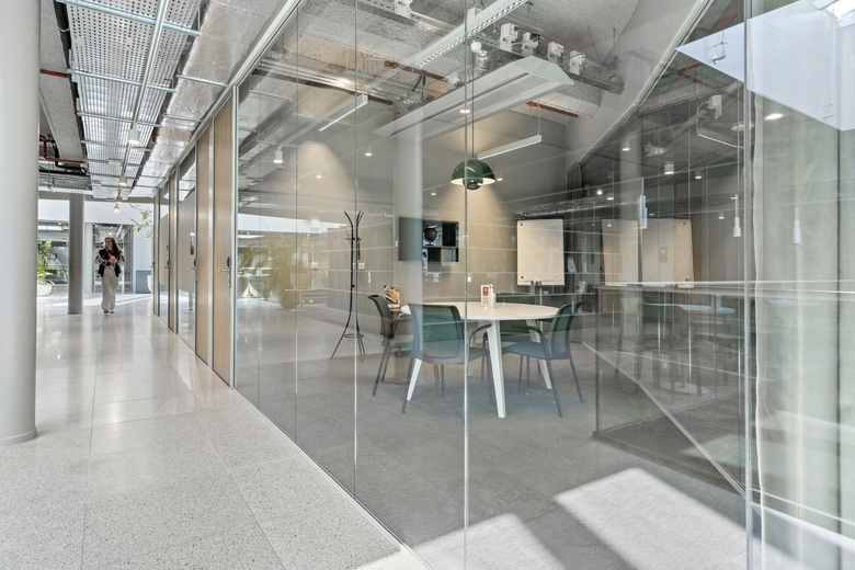 KantoorruimteaanVelperplein 23 - 25<br/> inArnhem