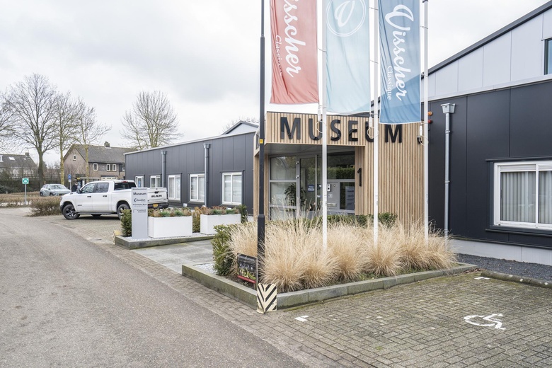 KantoorruimteaanSchuilheuvelstraat 1<br/> inBuren KantoorruimteaanSchuilheuvelstraat 1<br/> inBuren
