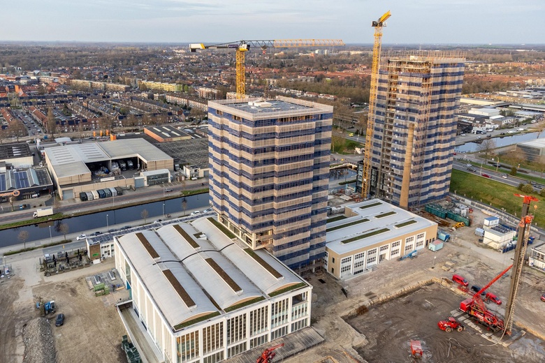 Bekijk foto 1 van Kanaaldijk-Zuid 1 01 Bekijk foto 1 van Kanaaldijk-Zuid 1 01