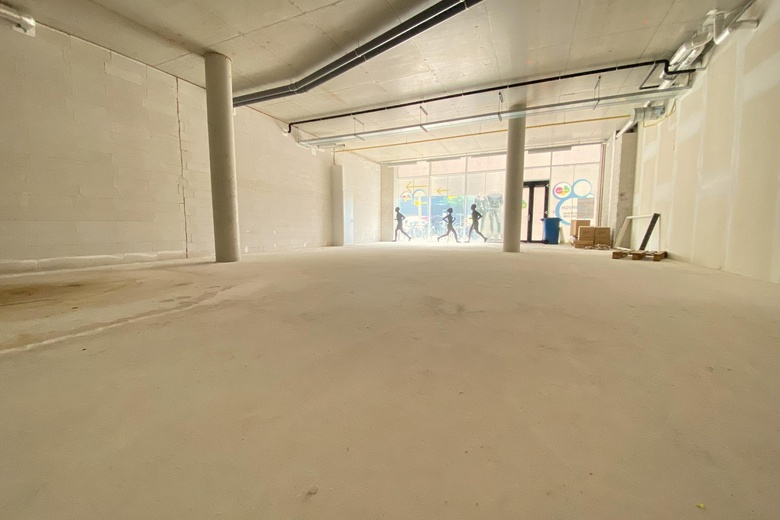 WinkelruimteaanStationsweg 8<br/> inLelystad WinkelruimteaanStationsweg 8<br/> inLelystad