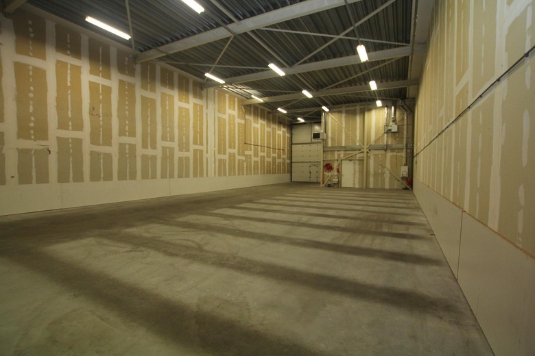 BedrijfsruimteaanZwaalweg 7<br/> inBarendrecht