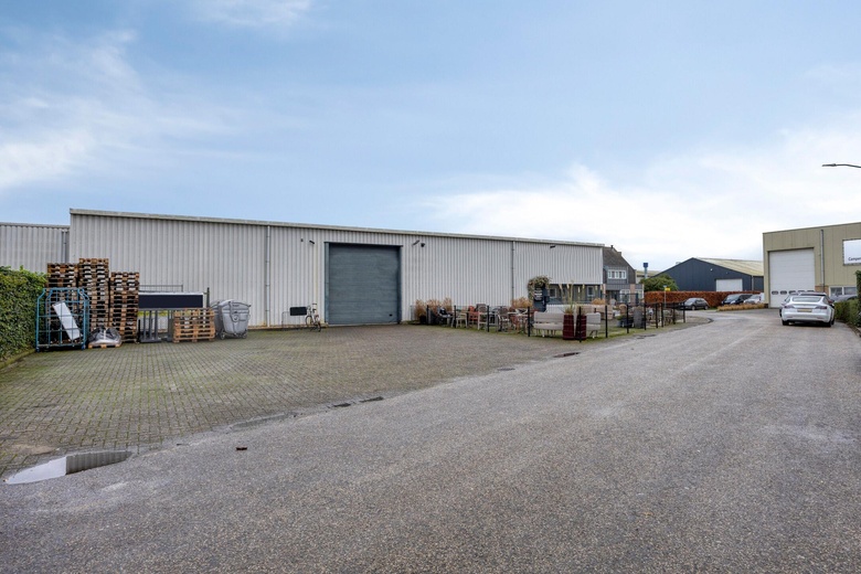 BedrijfsruimteaanIndustrieweg 6<br/> inAmmerzoden