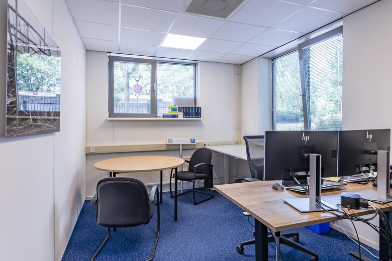 KantoorruimteaanHuizermaatweg 352<br/> inHuizen KantoorruimteaanHuizermaatweg 352<br/> inHuizen