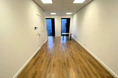 Bekijk foto 2 van Transistorstraat 65 H