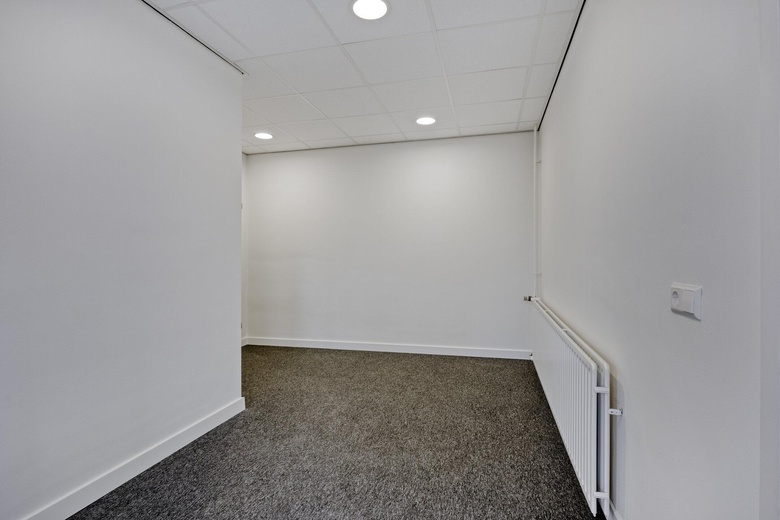 BedrijfsruimteaanThomas Edisonweg 59 - 61<br/> inDrunen BedrijfsruimteaanThomas Edisonweg 59 - 61<br/> inDrunen
