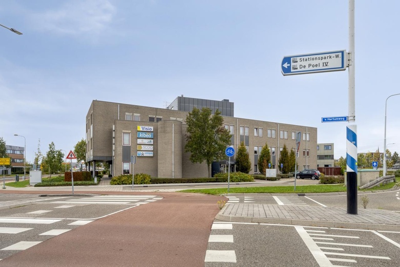 Bekijk foto 1 van Stationspark 2