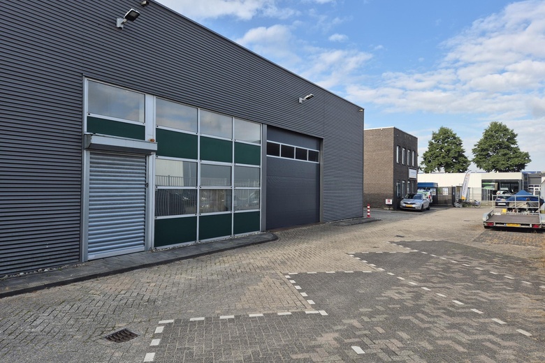 BedrijfsruimteaanOhmweg 9 a<br/> inAlblasserdam